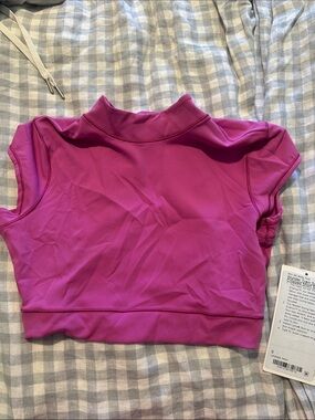 Lululemon wunder train super cropped short Sleeve Crop Top - Vibrant Magent